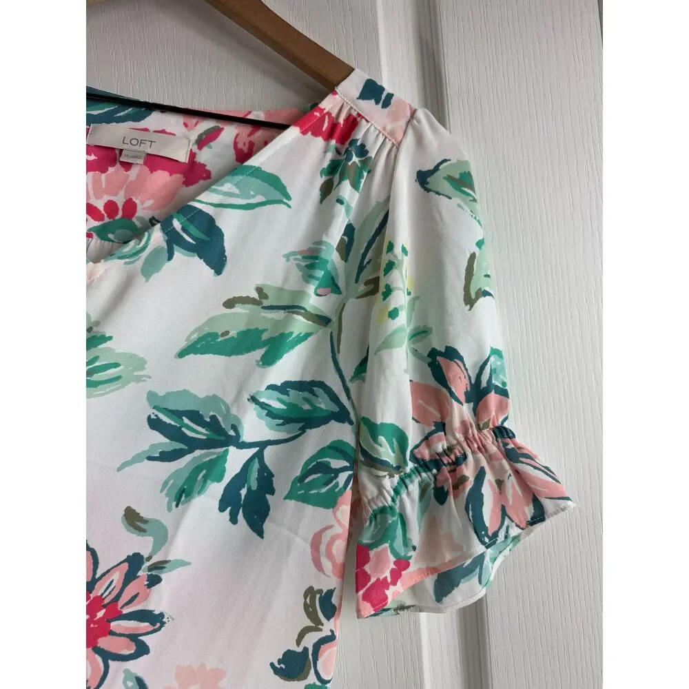Loft Multicolor Floral Flutter V-Neck Short Sleeve Blouse Polyester Women's XS